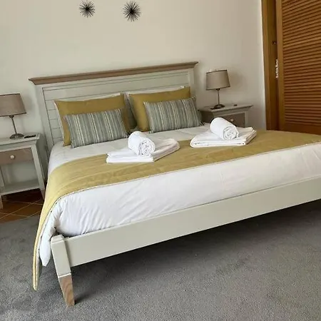 Willa Cantinho Da Carminho